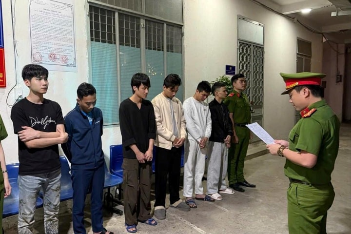 Triệt phá đường dây lừa đảo 'tiền ảo', chiếm đoạt khoảng 14 tỷ đồng