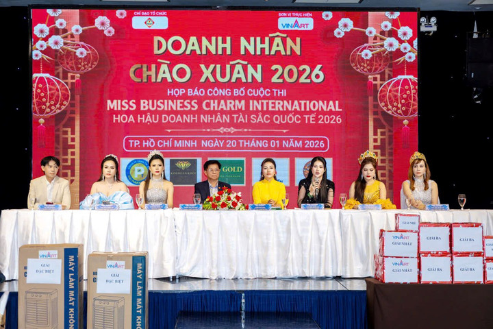 Tìm vẻ đẹp tinh hoa giữa xứ sở hoa anh đào