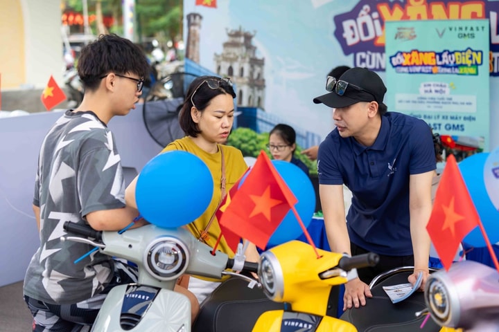 “Đổi xăng lấy điện”: Cơ hội lên đời xe điện cùng loạt ưu đãi siêu hời từ VinFast