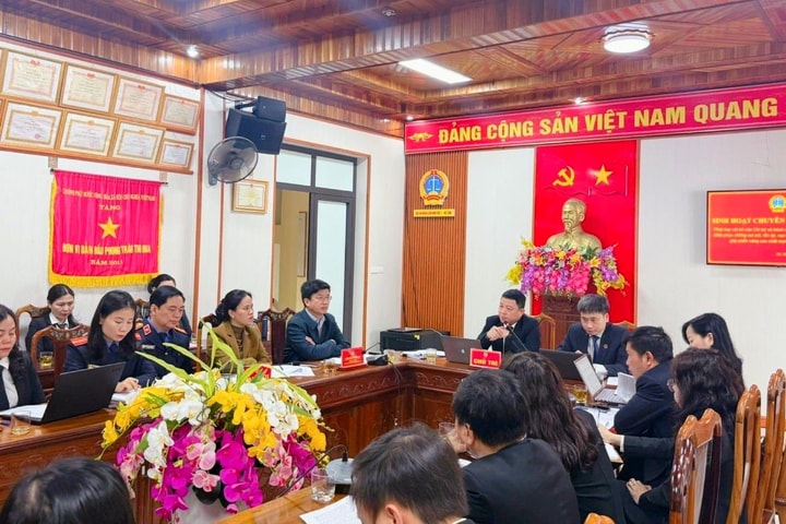 Chi bộ TAND khu vực 1- Hà Tĩnh tổ chức sinh hoạt chuyên đề