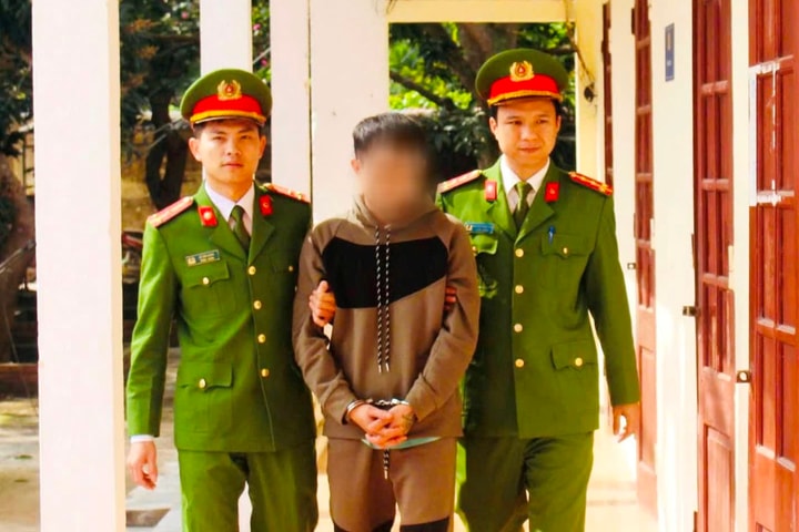 Tóm gọn đối tượng mua hồng phiến từ Lào về Việt Nam tiêu thụ