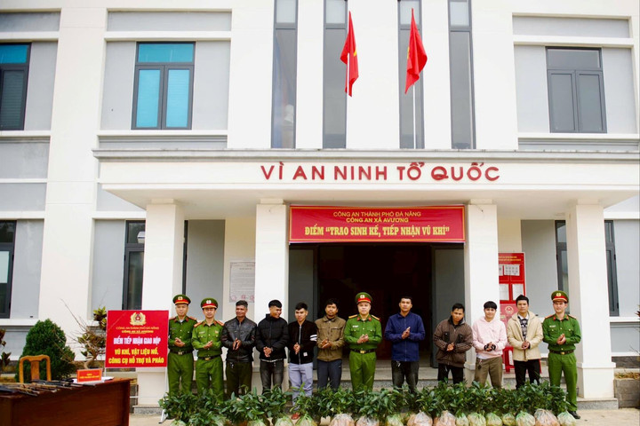 Hiệu quả mô hình trao sinh kế, tiếp nhận vũ khí