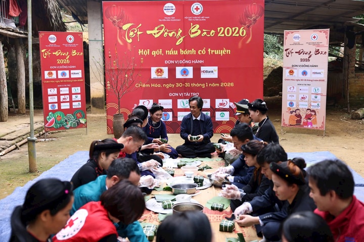 "Tết đồng bào 2026" mang Tết sớm đến người dân Chiêm Hóa, Tuyên Quang
