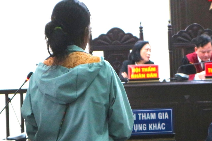 Phiên tòa và những giọt nước mắt