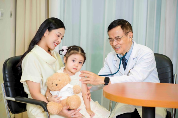 GS.TS.BS Phạm Nhật An: Chuyên gia Nhi khoa đầu ngành với cách tiếp cận toàn diện trong chăm sóc trẻ