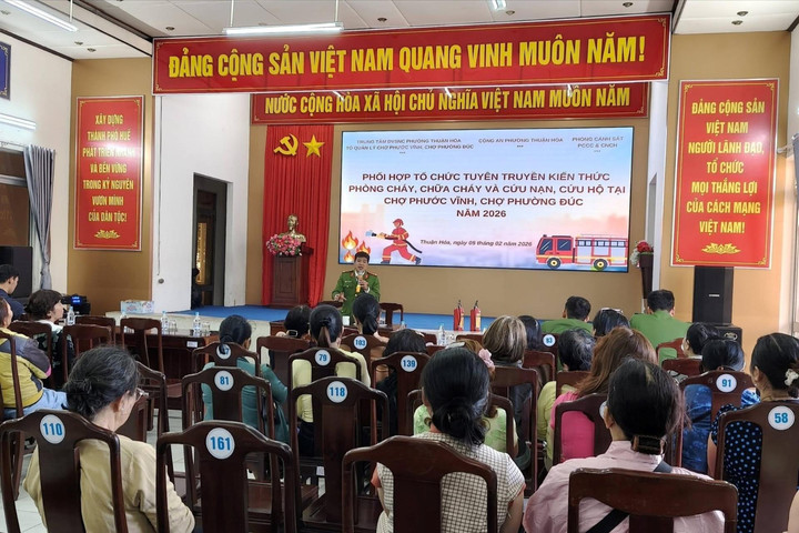 Tăng cường trật tự, an toàn tại các chợ phường Thuận Hóa