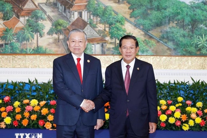 Tổng Bí thư Tô Lâm hội kiến Samdech Techo Hun Sen
