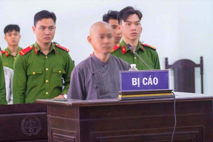 Nguyên Chủ tịch kiêm Giám đốc Công ty cà phê Ia Châm lĩnh  5 năm tù