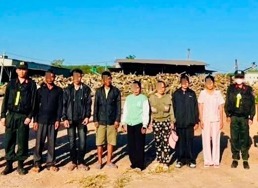 Xử phạt 138 triệu đồng, trục xuất 7 người nước ngoài lao động “chui”