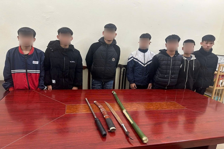 Ngăn chặn nhóm thanh thiếu niên mang hung khí giải quyết mâu thuẫn