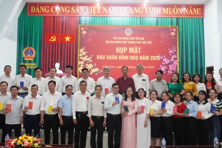 TAND TP Cần Thơ họp mặt Xuân Bính Ngọ năm 2026