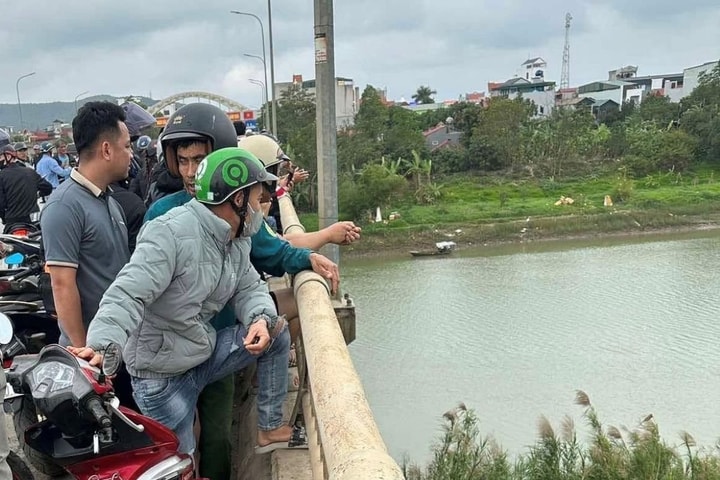 Để lại thư tuyệt mệnh, người đàn ông nhảy cầu Lèn tự tử