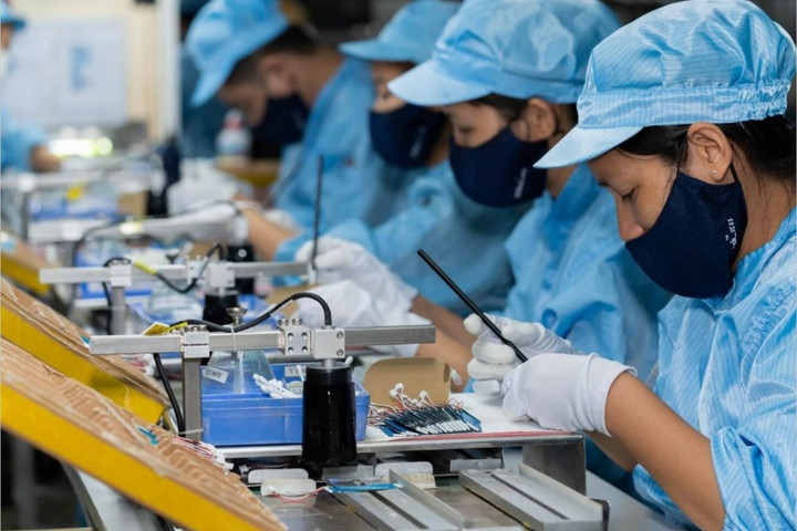 Xuất khẩu máy vi tính, sản phẩm điện tử và linh kiện đạt 9,56 tỷ USD