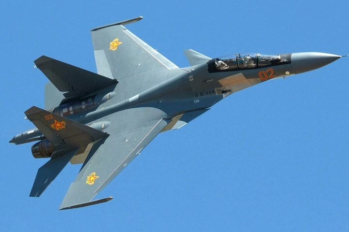 Tiêm kích Su-30SM của không quân Kazakhstan rơi