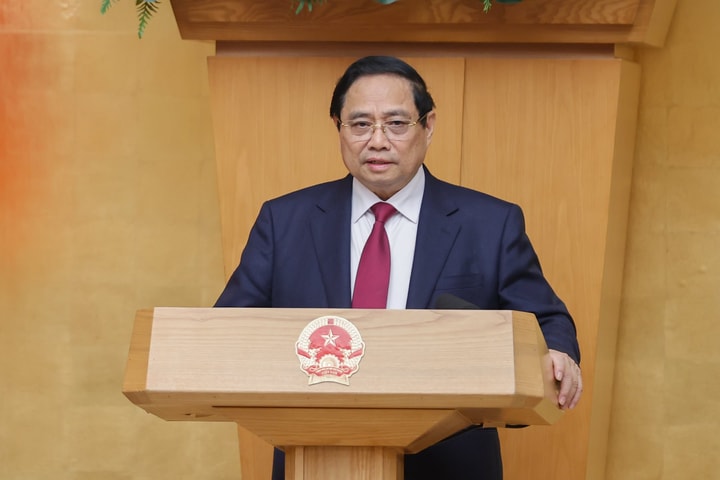 Thủ tướng Phạm Minh Chính chủ trì phiên họp Chính phủ chuyên đề pháp luật tháng 2/2026