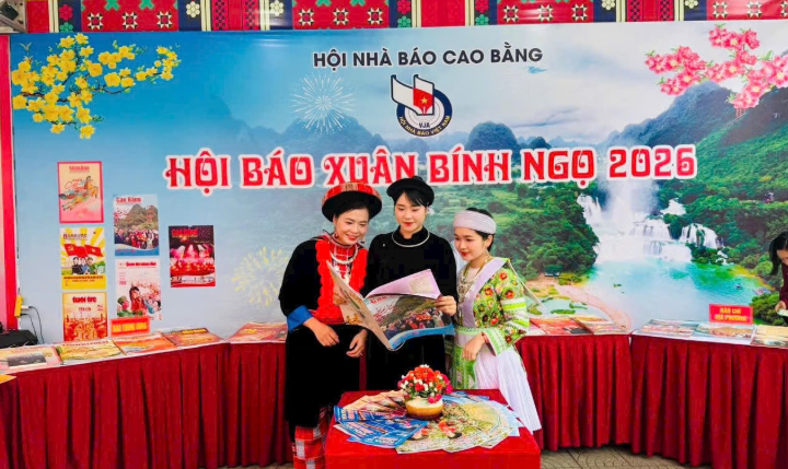 Tưng bừng khai mạc Hội Báo Xuân 2026 tại Cao Bằng