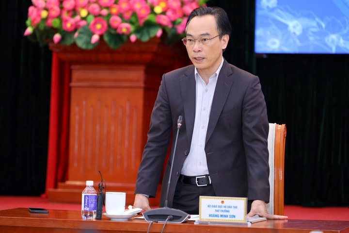 Ông Hoàng Minh Sơn được giao quyền Bộ trưởng Bộ Giáo dục và Đào tạo