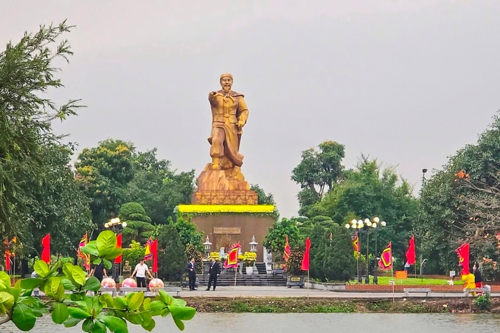 Khai mạc Lễ hội Từ Lương Xâm, kỷ niệm 1088 năm Chiến thắng Bạch Đằng