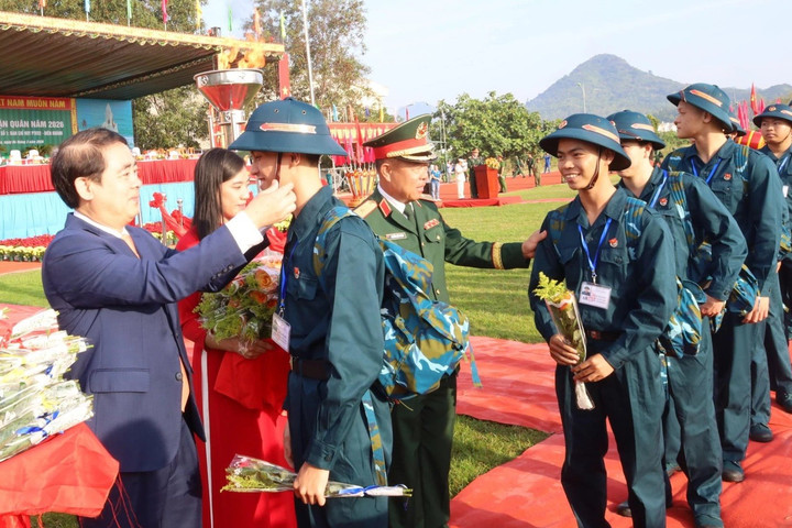 Khánh Hòa nô nức Ngày hội tòng quân