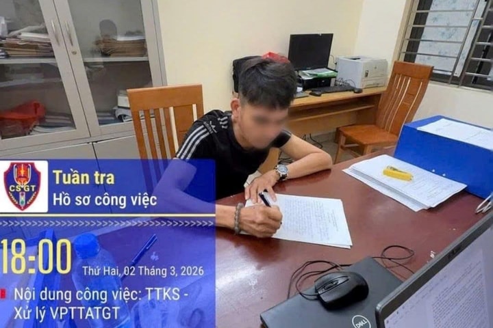 Xử phạt hai trường hợp vi phạm giao thông từ phản ánh trên mạng xã hội