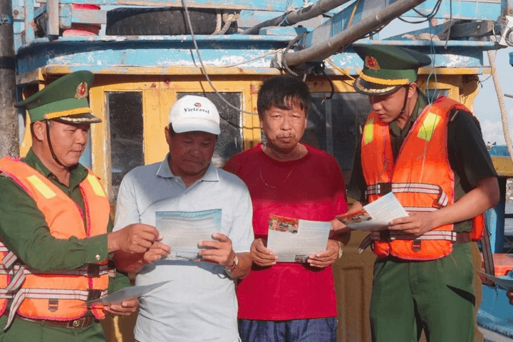 Lâm Đồng chủ động ngăn chặn khai thác hải sản bất hợp pháp