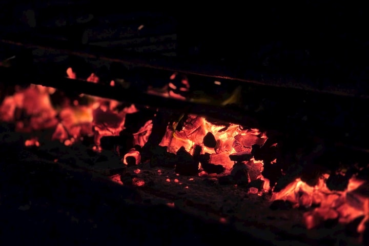 Những "đóa hồng" giữ lửa cho hồn quê mặn mòi