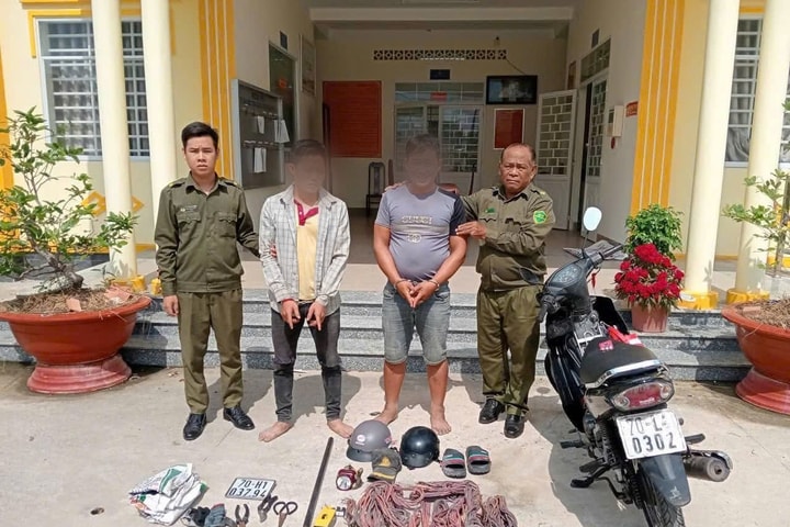 Trộm dây điện để có tiền "phê" ma túy