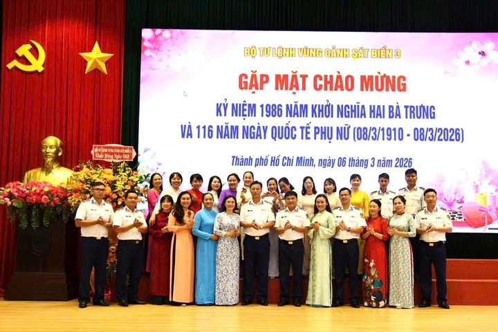 Phụ nữ Vùng Cảnh sát biển 3 thi đua lập thành tích chào mừng ngày 8/3