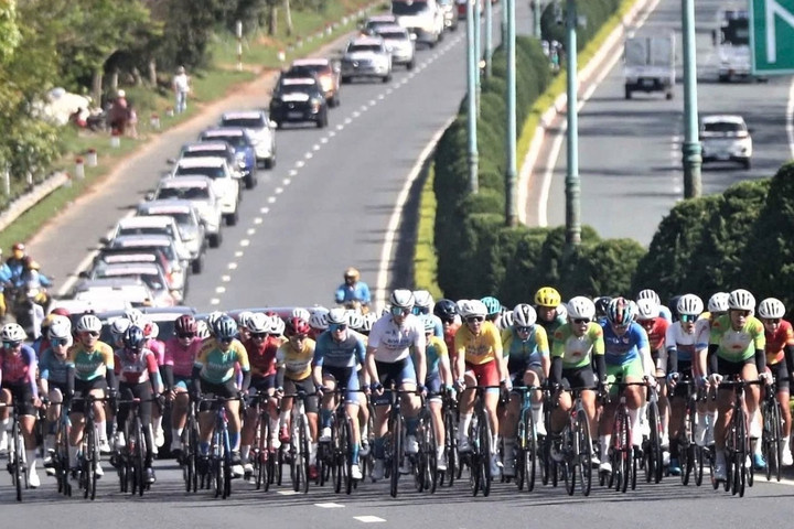 Kết thúc chặng 5 cuộc đua xe đạp nữ quốc tế Biwase Tour of Vietnam 2026