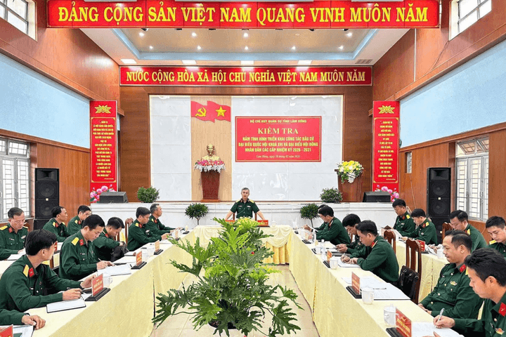 Lâm Đồng: Cán bộ, chiến sĩ lực lượng vũ trang chuẩn bị chu đáo cho Ngày hội non sông