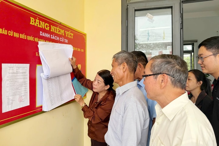 Những ai có quyền chứng kiến việc kiểm phiếu bầu cử?