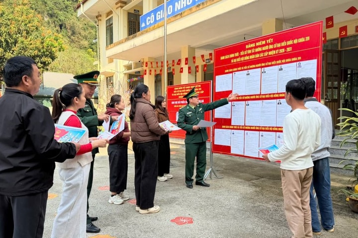 Cử tri biên cương gửi trọn niềm tin vào người đại diện của nhân dân