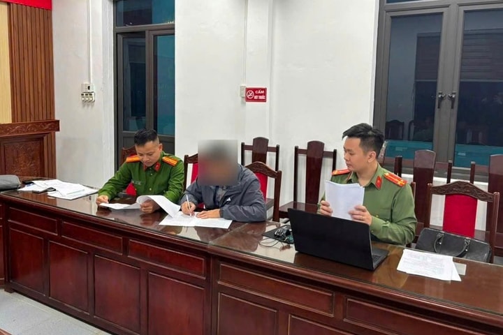 Xử lý 2 trường hợp bình luận xuyên tạc, xúc phạm lãnh đạo trên Facebook