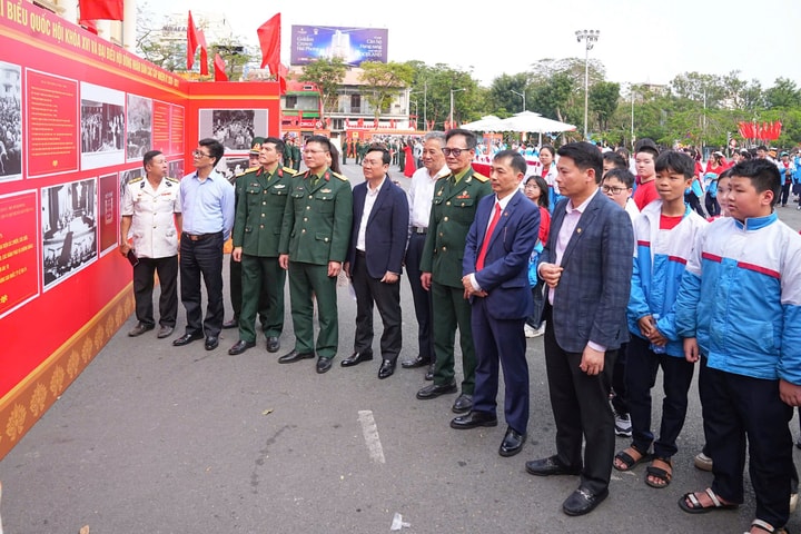 Triển lãm ảnh, tư liệu “Quốc hội Việt Nam, Hội đồng nhân dân thành phố Hải Phòng qua các Kỳ bầu cử”
