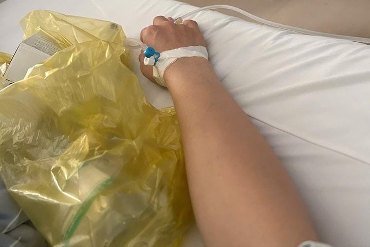 An Giang: 63 người bị ngộ độc thực phẩm nghi do ăn bánh kem