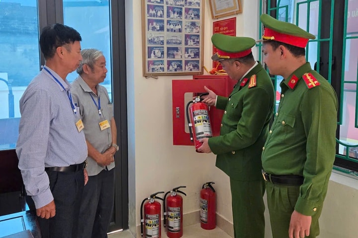 Phương tiện chữa cháy không bảo đảm có thể bị phạt tới 40 triệu đồng