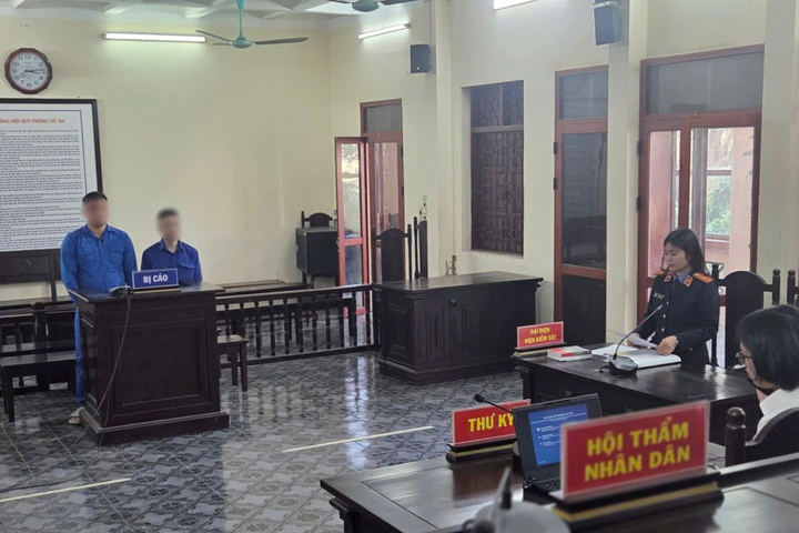 Xét xử bị cáo sử dụng trái phép chất ma túy trên ô tô