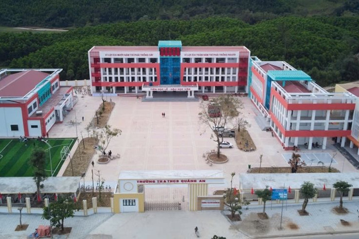 Quảng Ninh khánh thành hai trường học hơn 100 tỷ đồng ở vùng cao