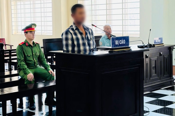 Đánh cha ruột vì mâu thuẫn