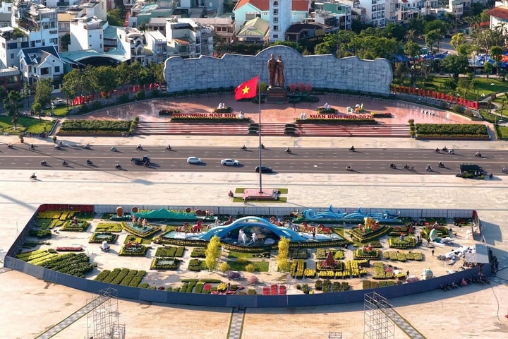 Đại nhạc hội “Đại ngàn chạm biển xanh” bùng nổ đêm khai mạc Năm Du lịch quốc gia 2026