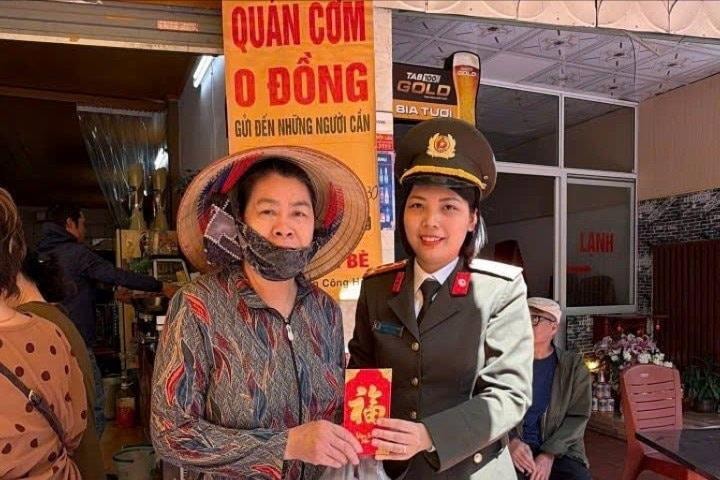 Lan tỏa tinh thần vì dân phục vụ từ những suất “cơm 0 đồng”