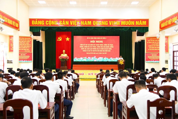 Vùng Cảnh sát biển 3 quyết liệt trấn áp tội phạm trên biển
