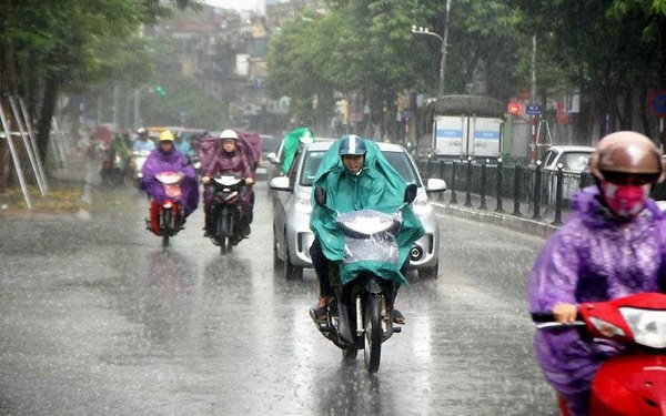 Thời tiết ngày 17/5: Cả 3 miền mưa lớn, cảnh báo dông lốc, mưa đá nguy hiểm