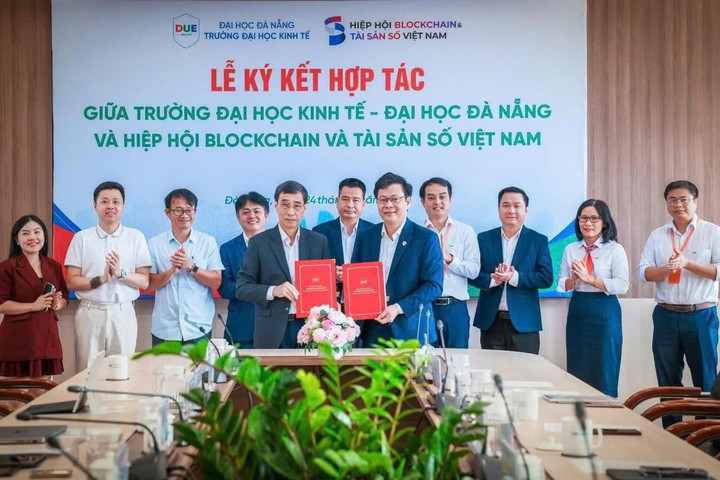 Gắn đào tạo với thực tiễn, mở rộng hệ sinh thái tài chính số
