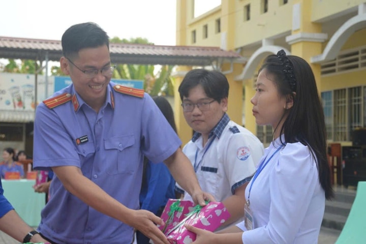 Gặp gỡ cán bộ trẻ ngành Kiểm sát đam mê công tác Đoàn
