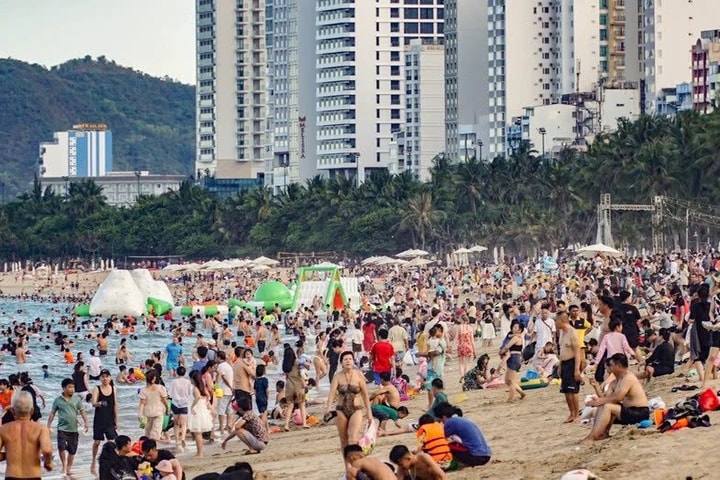 Du lịch Khánh Hòa bứt phá, thu hơn 20.000 tỷ đồng trong quý I