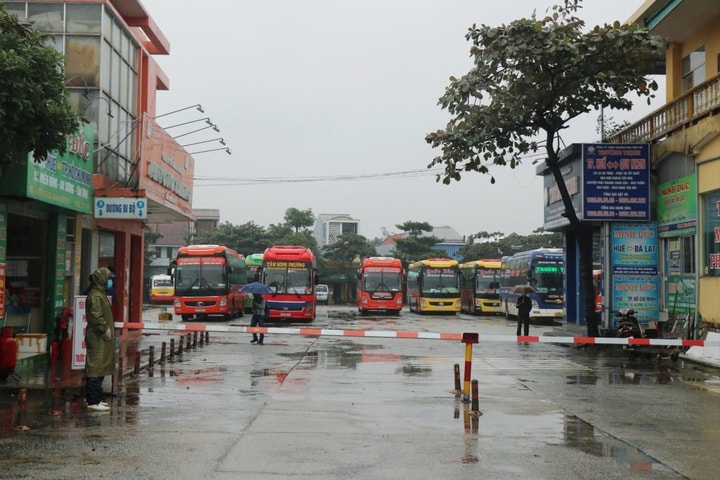Huế triển khai thu phí đỗ xe điện tử không dùng tiền mặt từ năm 2026