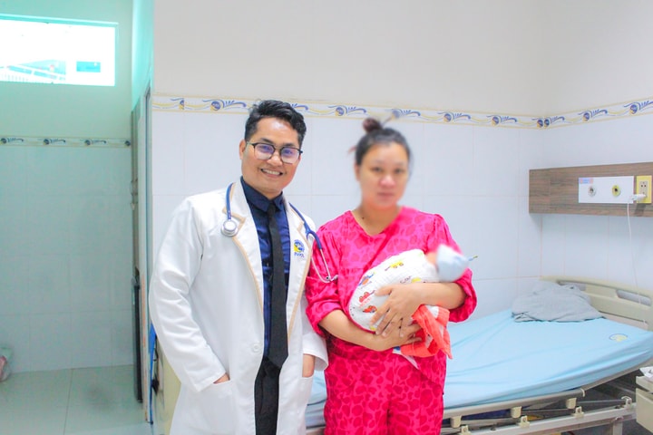 16 phút cứu mẹ con sản phụ tiền sản giật
