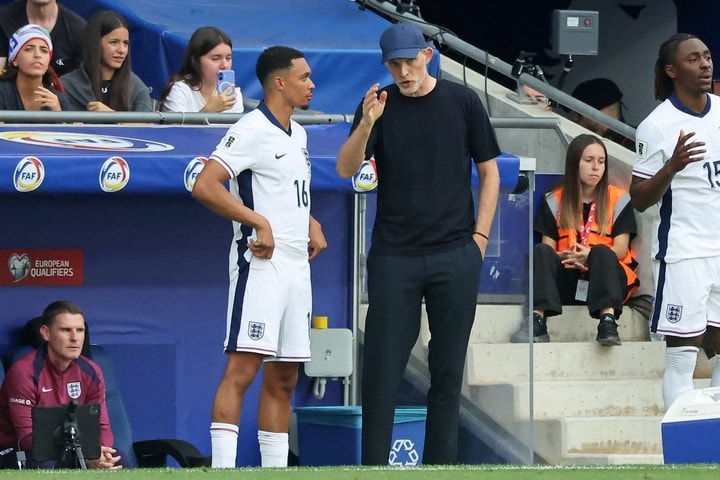 HLV Thomas Tuchel nói gì khi loạt sao tuyển Anh rút lui trước trận Nhật Bản?