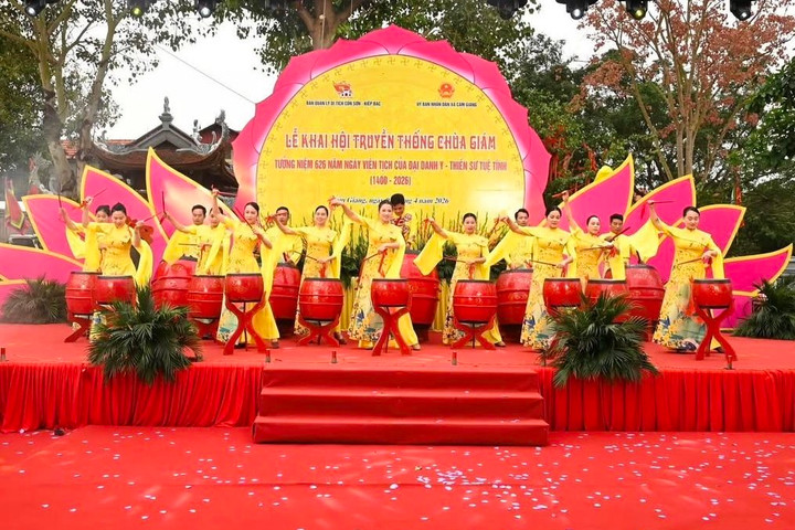 Khai hội chùa Giám, tưởng niệm 626 năm ngày mất của đại danh y Tuệ Tĩnh